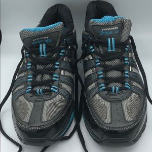 Women’s skechers shape-ups SIZE 7
